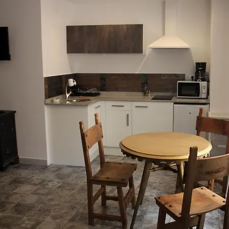 Centre Historic Apartment *